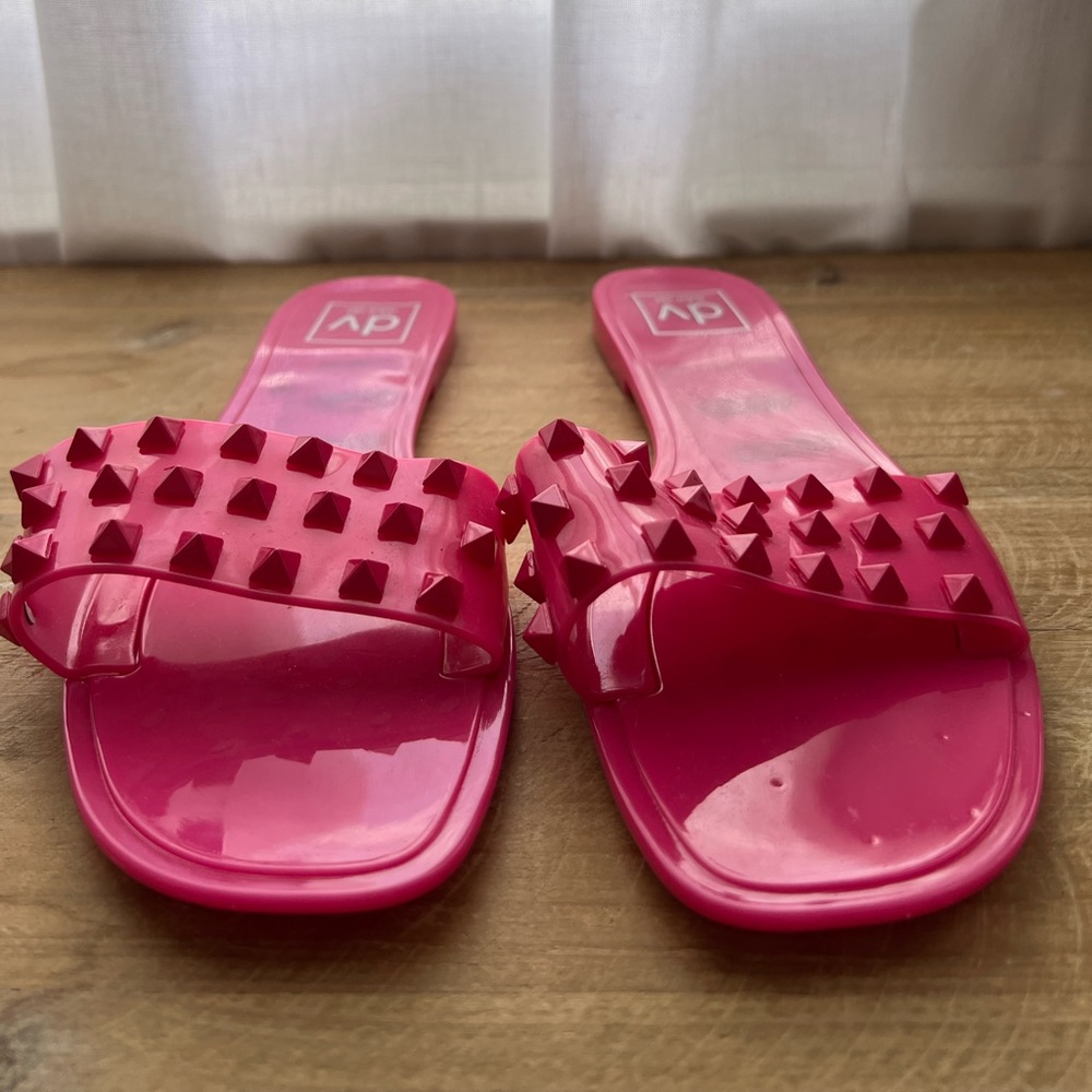 Dolce Vita Pink Studded Jelly Sandal Size 7 New - Picture 2 of 9